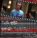 the big bang theoty~ sheldon sonrriendo jajaja