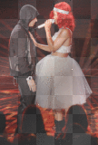 Eminem & Rihanna Perform Love The Way U Lie..