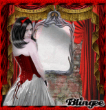 Snow White Looking for My Reflect