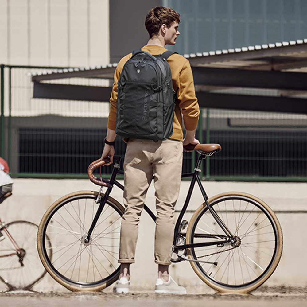 Ripley - MOCHILA VX SPORT WHEELED CADET VICTORINOX