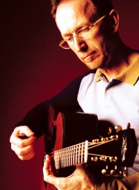 Graham Kendrick:  An Out Of The Ordinary, Psalm-Surfing Worshipper
