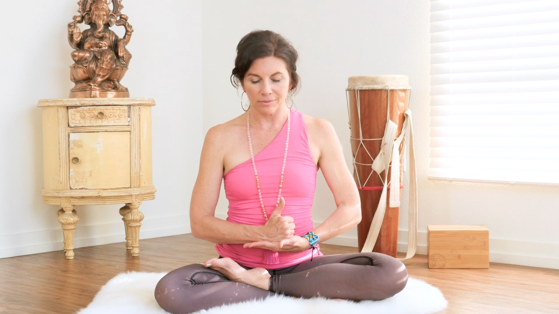 Shiva Linga Mudra Tutorial Yoga International