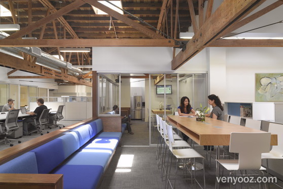 WorkBar at BLANKSPACES coworking space - Los Angeles, CA | Venyooz