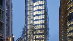 一座新建的伦敦旋转三角办公大楼 / Doone Silver Architects + Flanagan Lawrence