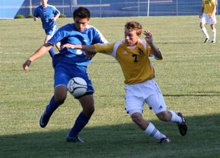 Scott_davis_neuqua_v_larkin_2008_profile