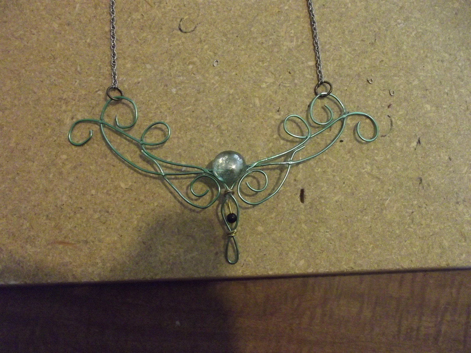 Wire Celtic/Elven Necklace · How To Make A Wire Necklace · Jewelry on