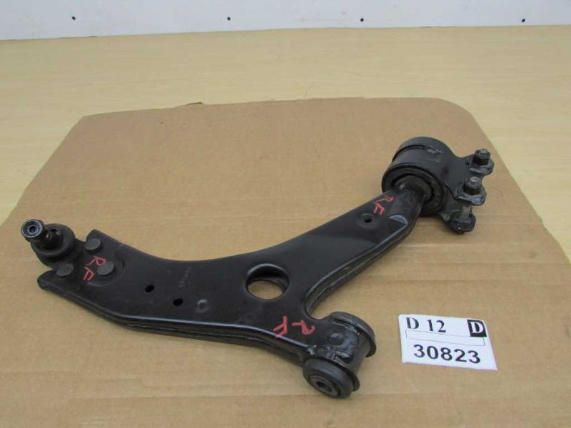 20072013 VOLVO C30 Right passenger front suspension lower control arm