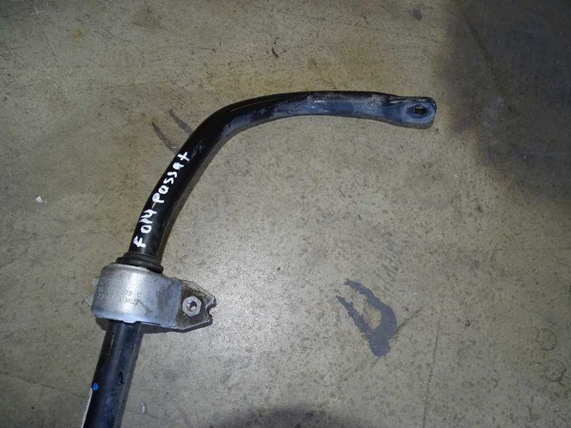 14 VOLKSWAGEN VW PASSAT B7 FRONT ANTI ROLL STABILIZER SWAY BAR