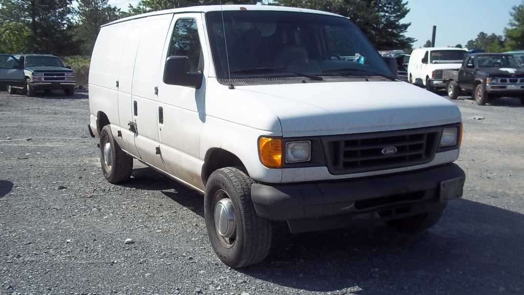 01 02 03 04 05 06 07 FORD E250 REAR AXLE ASSEMBLY 600583 | eBay