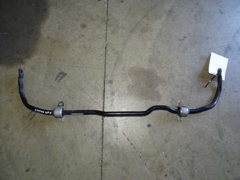 14 VOLKSWAGEN VW PASSAT B7 FRONT ANTI ROLL STABILIZER SWAY BAR