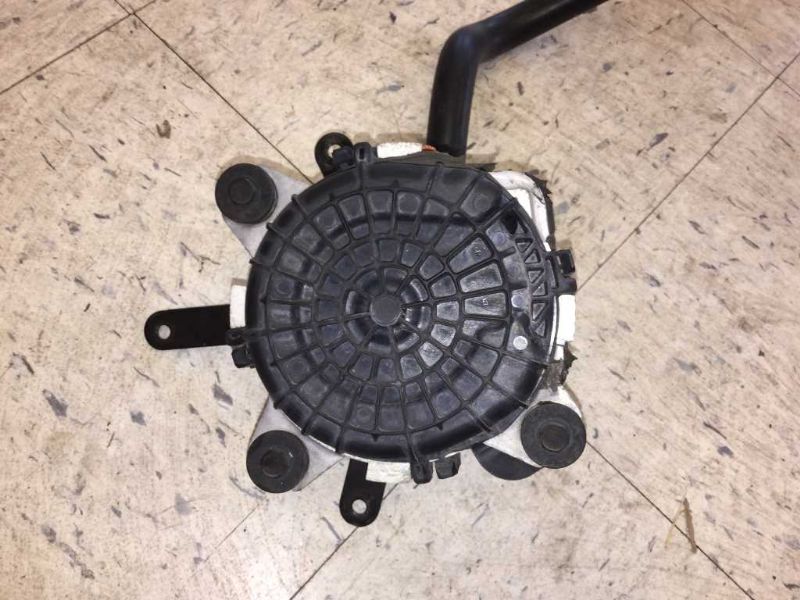 Buy 9799 CORVETTE C5 AIR INJECTION SMOG PUMP 2599 in Romulus, Michigan