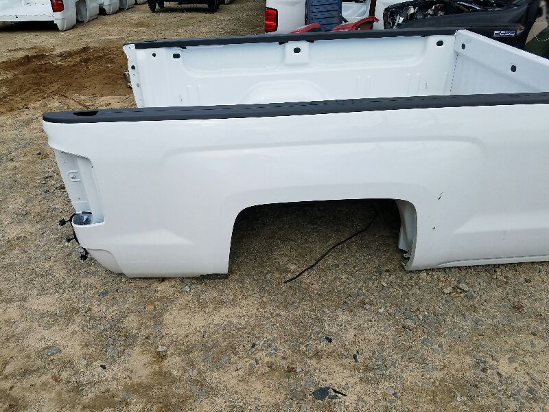 1416 CHEVY SILVERADO 8FT LONG BED WHITE NEW TAKE OFF 15 16 SILVERADO