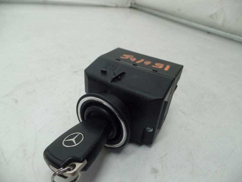 2005 MERCEDES C230, IGNITION SWITCH W/KEY, 2095451308, 22623, W203 TYPE