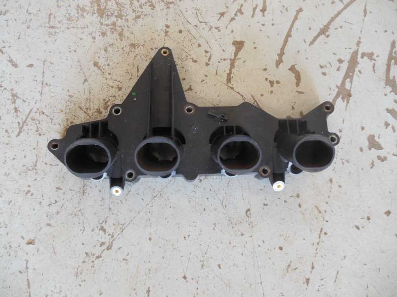 02 03 04 FORD FOCUS Lower Intake manifold 2.0L DOHC SVT Zetec Variable