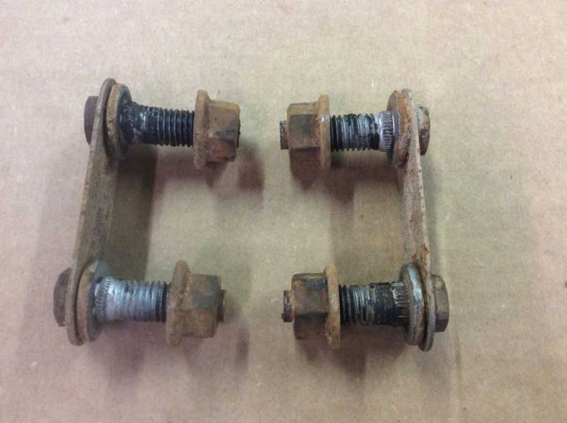 19992016 FORD F250 F350 SUPER DUTY REAR BUMPER MOUNTING BOLT BOLTS eBay