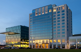 Hotel Arista Exterior View