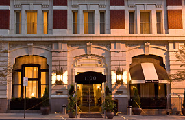 Hotel Teatro awning