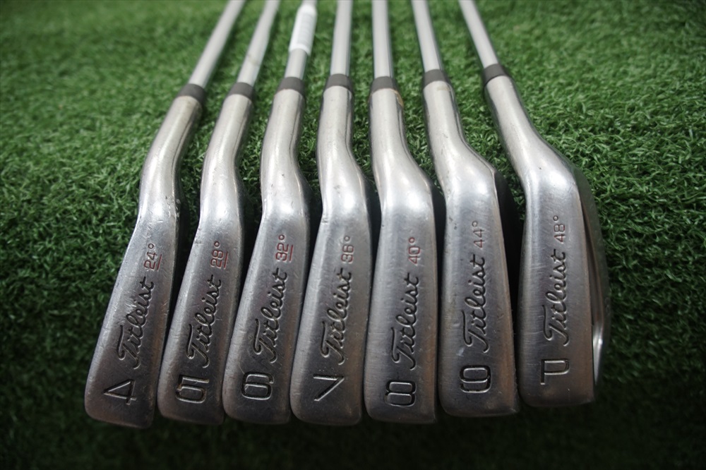 Titleist DCI Black 4PW Iron Set Graphite Shaft Soft Regular Flex