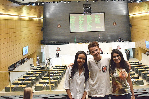 plenario-juscelino-kubitschek-1481568612