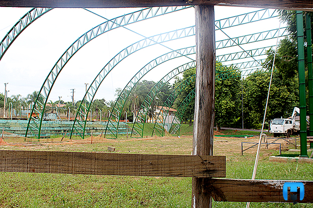 Ginásio poliesportivo 1-1490715434