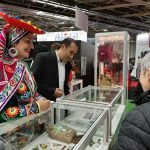 Presentan cacao peruano en feria de chocolate en París