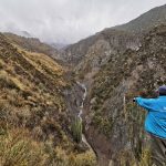 Instalan cámara para monitorear los lahares en el valle de Ubinas