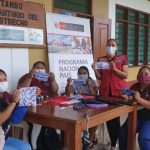 Loreto: Mujeres surcan el Putumayo para enseñar hacer mascarillas