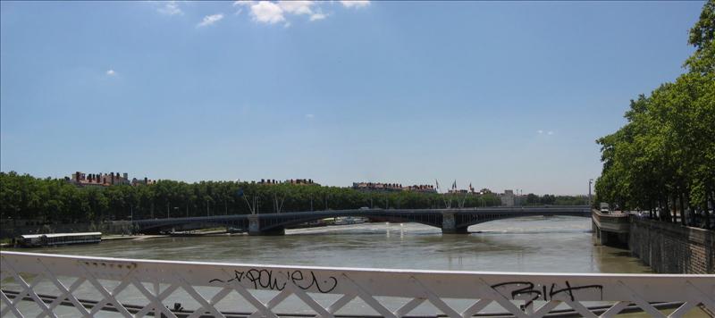Quai de la Rhone 3副本.jpg