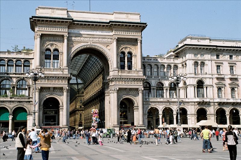 7 Milan's Archade.jpg