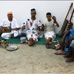 3 Berber musicians and a rastafarian...only in Morocco!