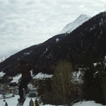 n735265491_5737183_2754.jpg