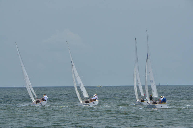 St Petersburg FL Races and Harbor 4-19-21-12 091.jpg