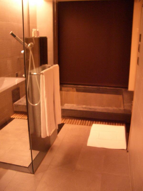 Freshfields Room's Bathroom