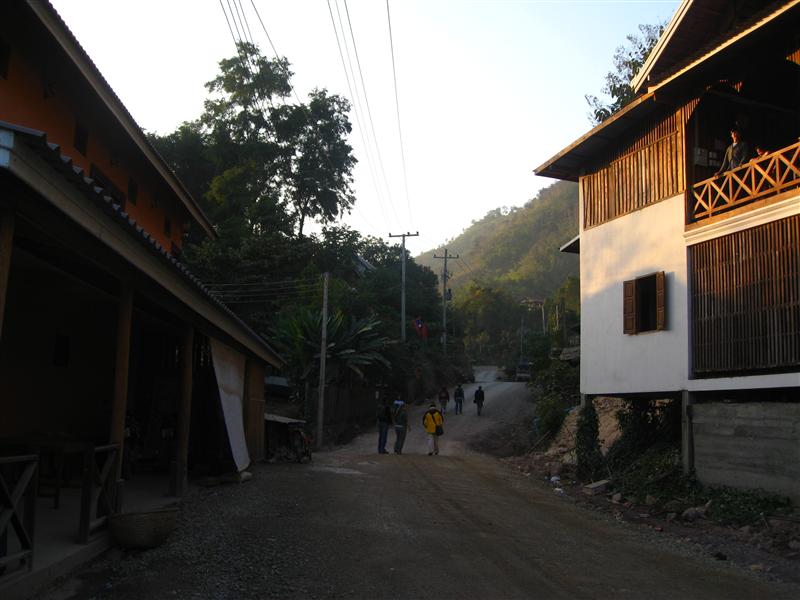 Arrival in Pakbeng