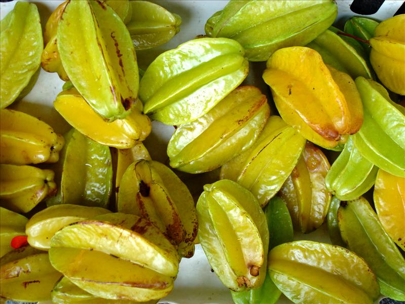 Hilo - Farmers Market, Starfruit