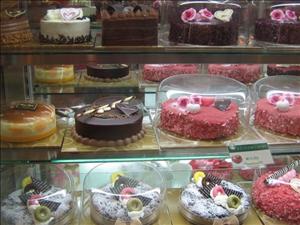 check out this sweet bakery!!