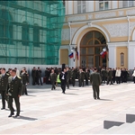 Official-looking people exiting the Grand Kremlin Palace