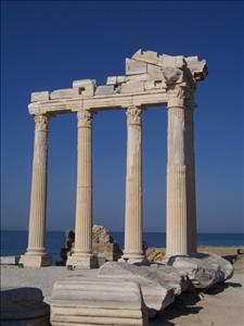 TEMPLE OF APOLLO, SIDE