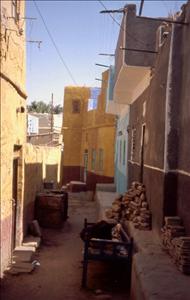 ASWAN STREET SCENE