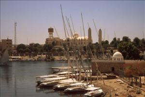 LUXOR