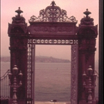 Puerta sobre el Bósforo