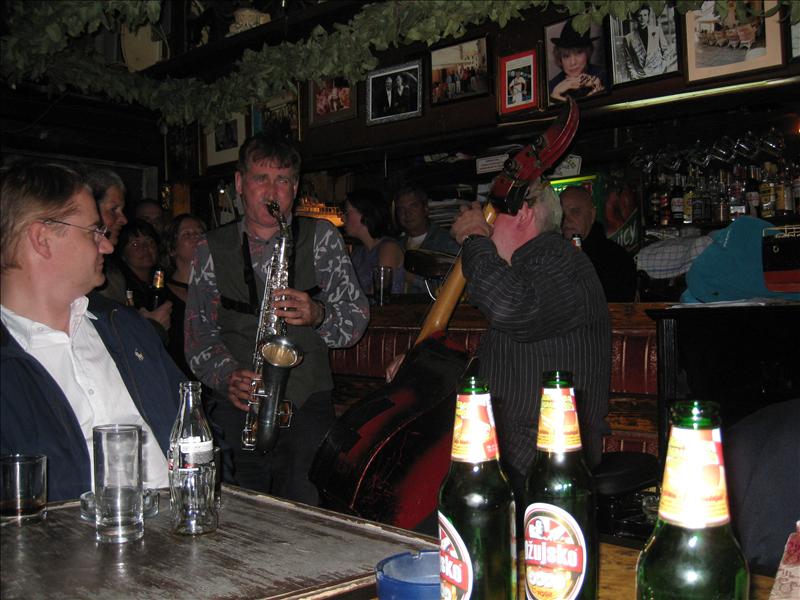 cool jazz bar