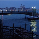 200904042000_21
