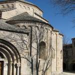 St Martin de Londes has an attractive church ....