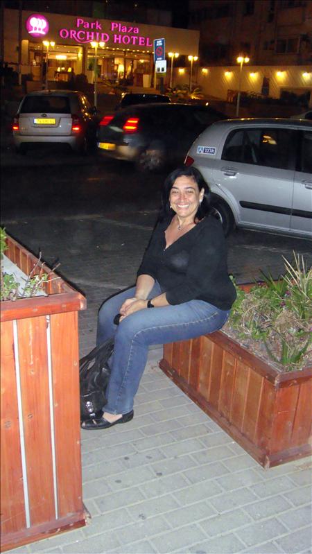 Israel 3-8-2009 12-44-40.JPG