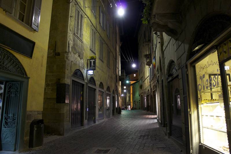 Walking around Bergamo during the night