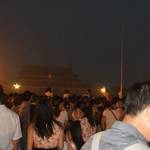 遠看天安門  沒有看到老毛的頭像  不慌  毛主席在我心中
