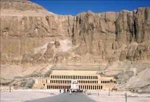 TEMPLE OF HATSHEPSUT, LUXOR - VALLEY OF THE KINGS