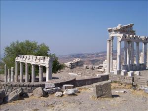 TEMPLE OF TRAJAN, PERGAMUN