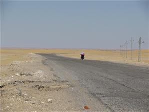Rieke_onderweg_Farafra-Dakhla_IMG_0587.JPG